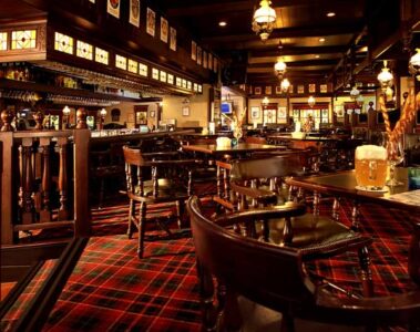 Huntsman Pub - At Sukhumvit